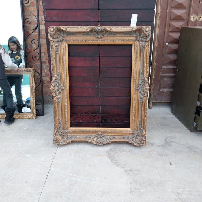 ORNATE COMPOSITION FRAME