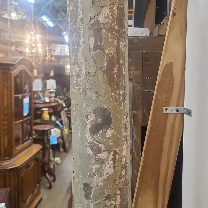 TALL ANTIQUE IRON STREET LIGHT POLE