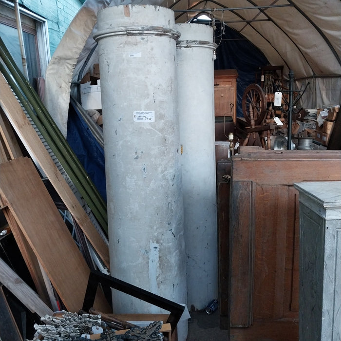 PAIR OF LARGE 19TH CENTURY WHITE DORIC COLUMNS