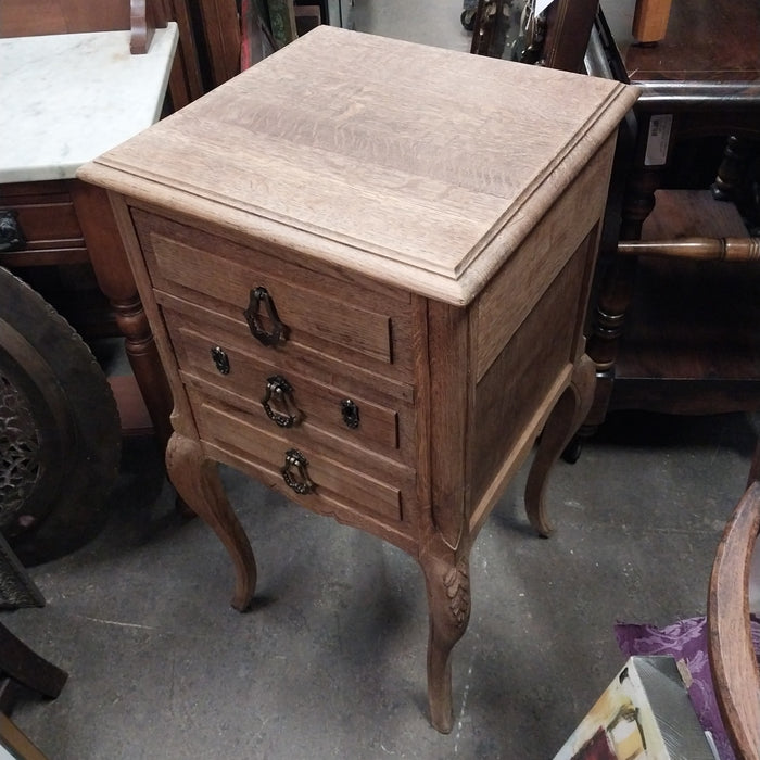 FRENCH FARMHOUSE OAK SIDE CHEST