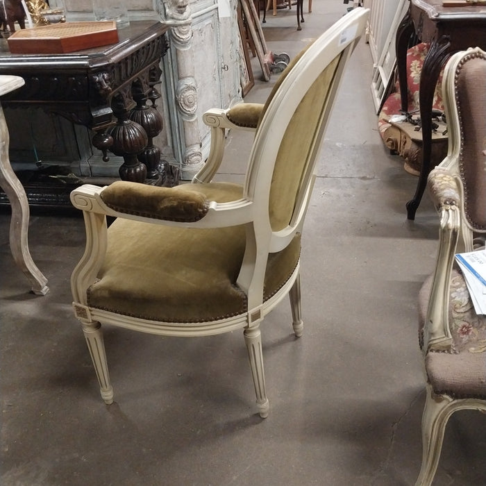 WHITE LOUIS XVI FAUTEUIL