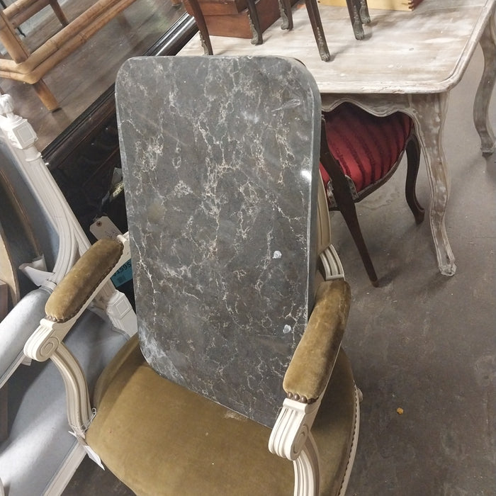 SMALL GRANITE TOP