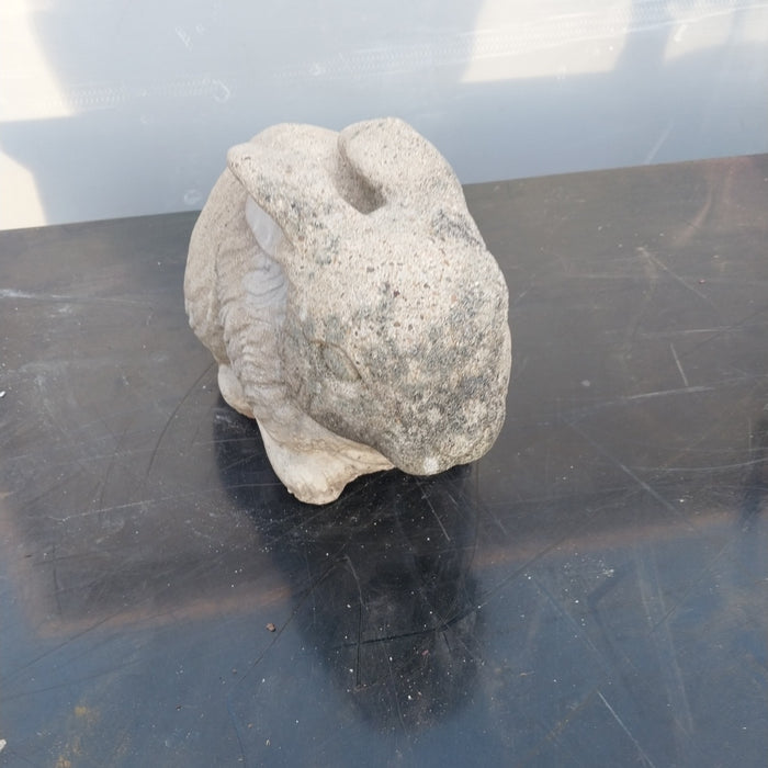 CONCRETE RABBIT WITH FLAT EARS