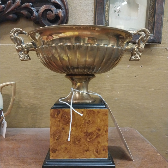 BRASS AND WOOD TROPHY CUP WITH RAMS HEAD