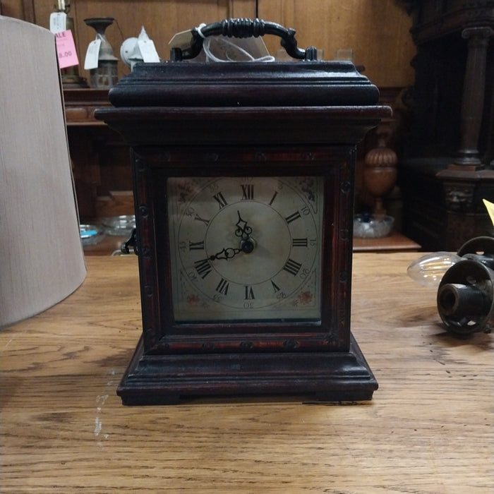 CLOCK WITH KEY HOLDER CABINET