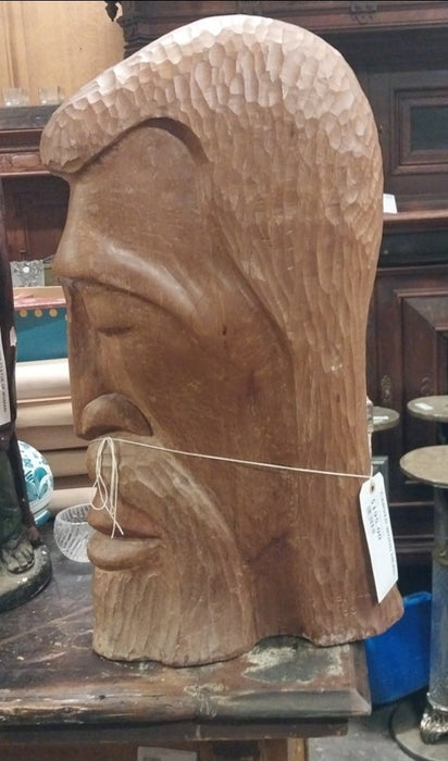 CARVED WOOD HEAD