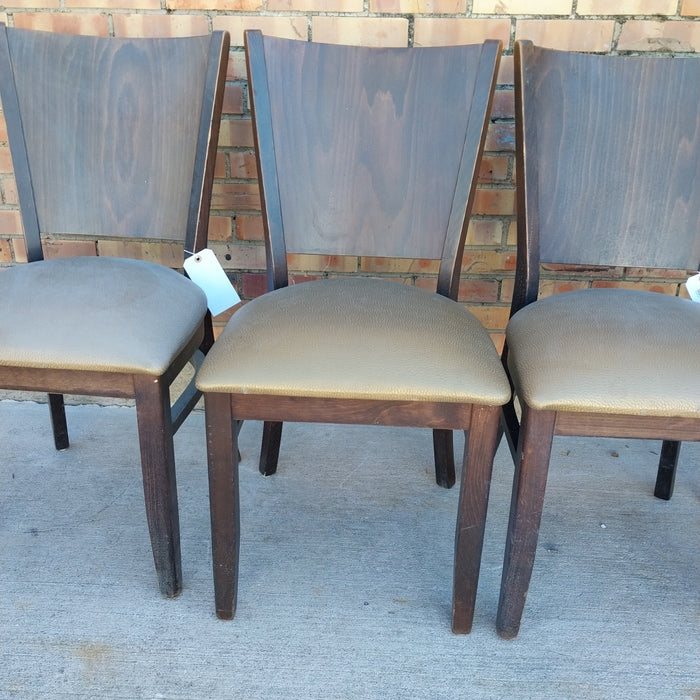 SET OF 4 STEAM BENT DINING CHAIRS AS FOUND