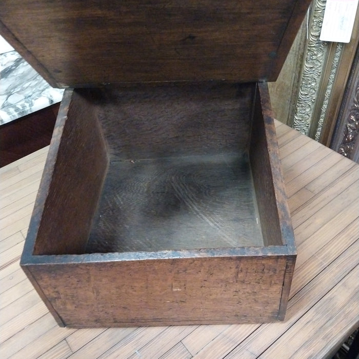 OAK WRITING SLOPE