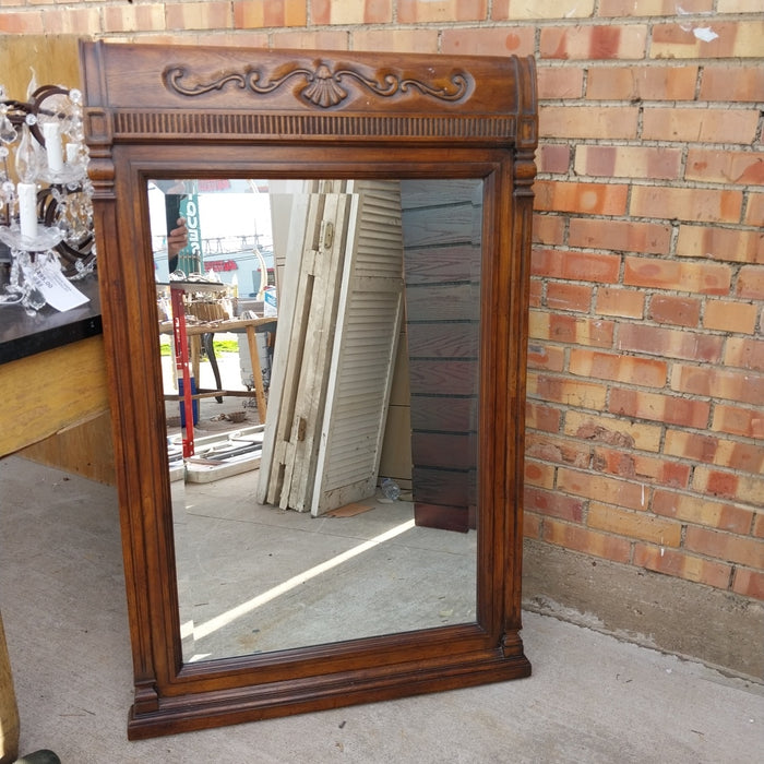 SHELL CARVED BEVELED GLASS MIRROR