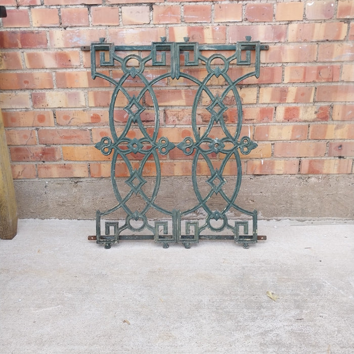 ORNATE GREEN  ALUMINUM PANEL