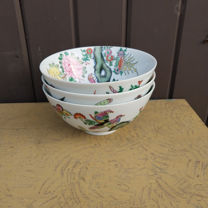 SET OF 3 JAPANESES RICE BOWLS WITH PEACOCKS