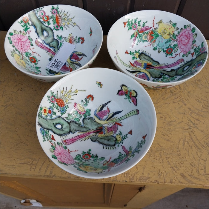 SET OF 3 JAPANESES RICE BOWLS WITH PEACOCKS