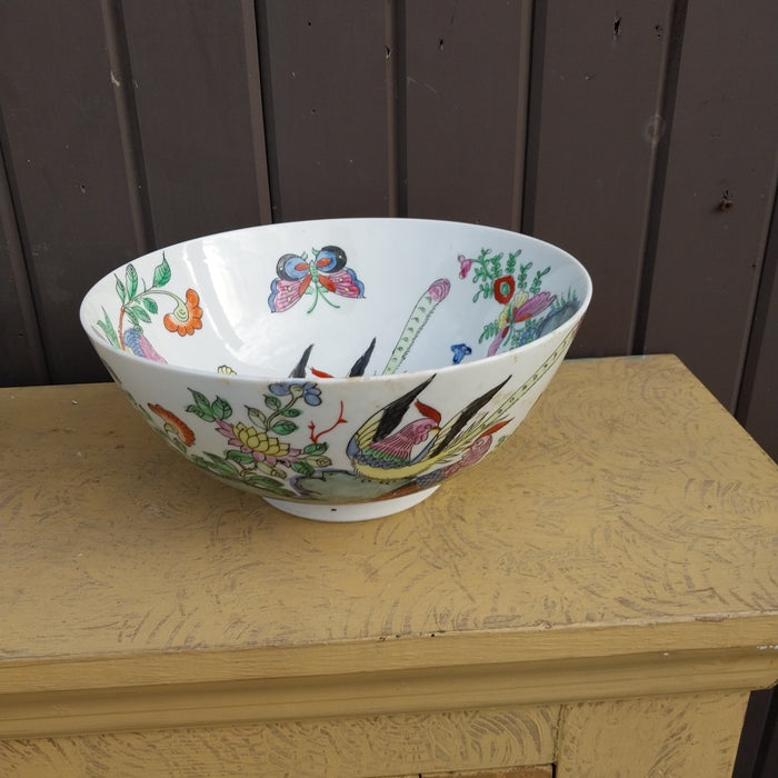 LARGE JAPANESE BOWL WITH PEACOCKS