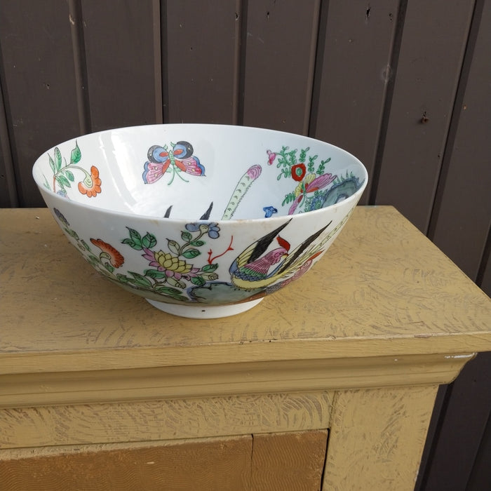 LARGE JAPANESE BOWL WITH PEACOCKS