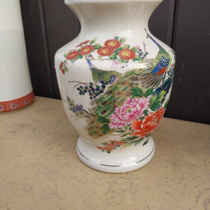 IVORY JAPANESE URN SHAPE PEACCK VASE