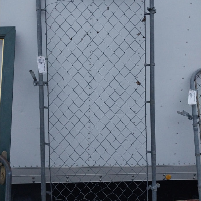 TALL CHAINLINK GATE