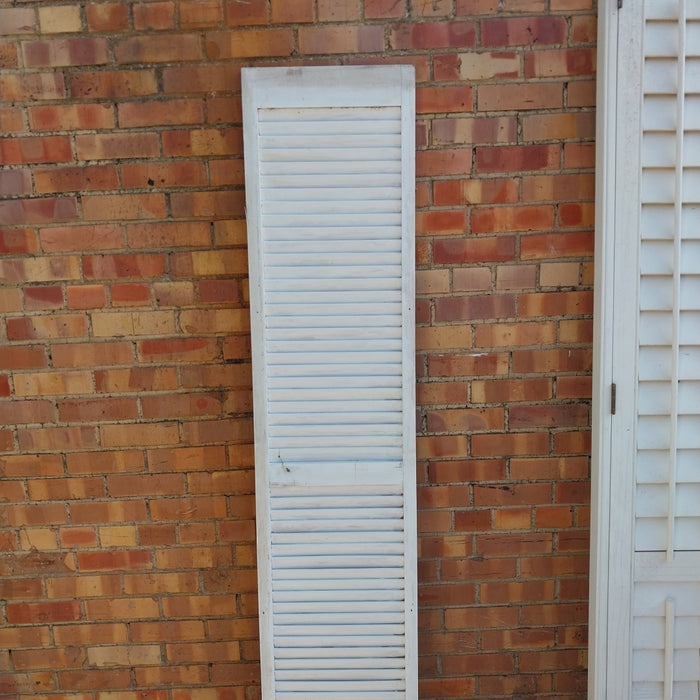SINGLE WHITE SHUTTER
