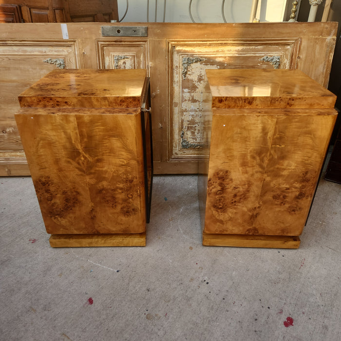 PAIR OF STRAIGHT LINED BURLED NIGHT STANDS