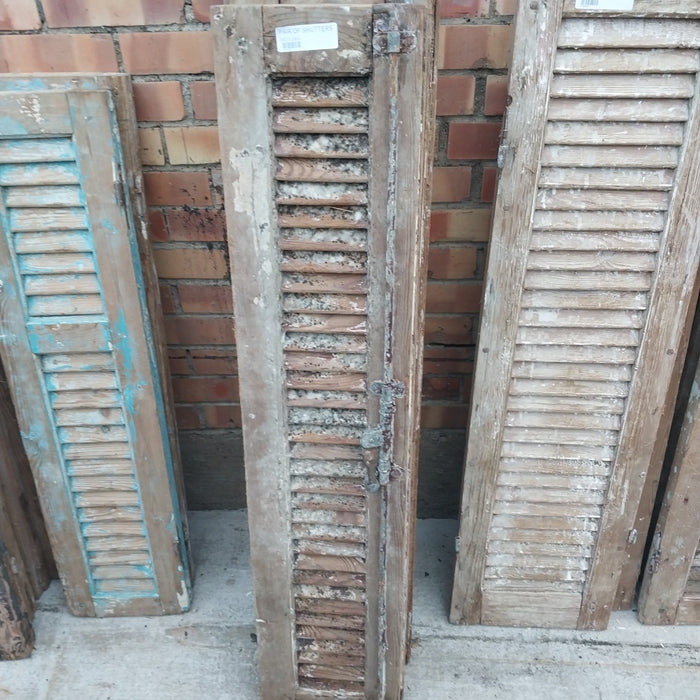 SET OF 4 DISTRESSED SHUTTERS WITH BROWN PAINT