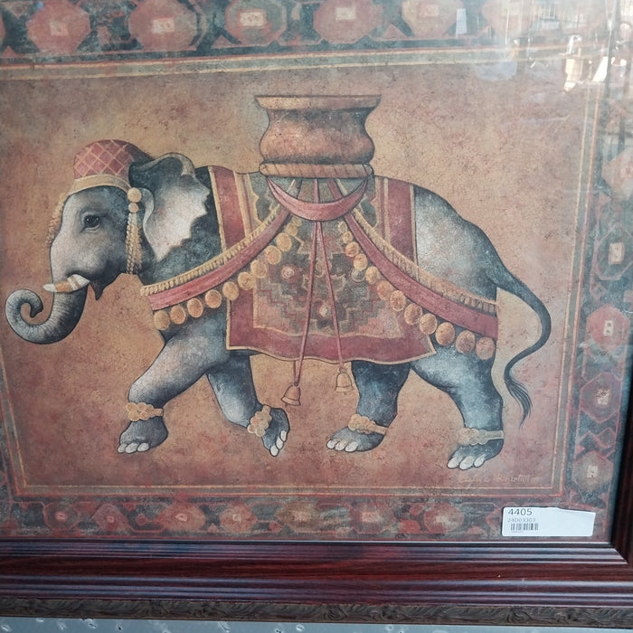 FRAMED PRINT OF AN INDIAN ELEPHANT