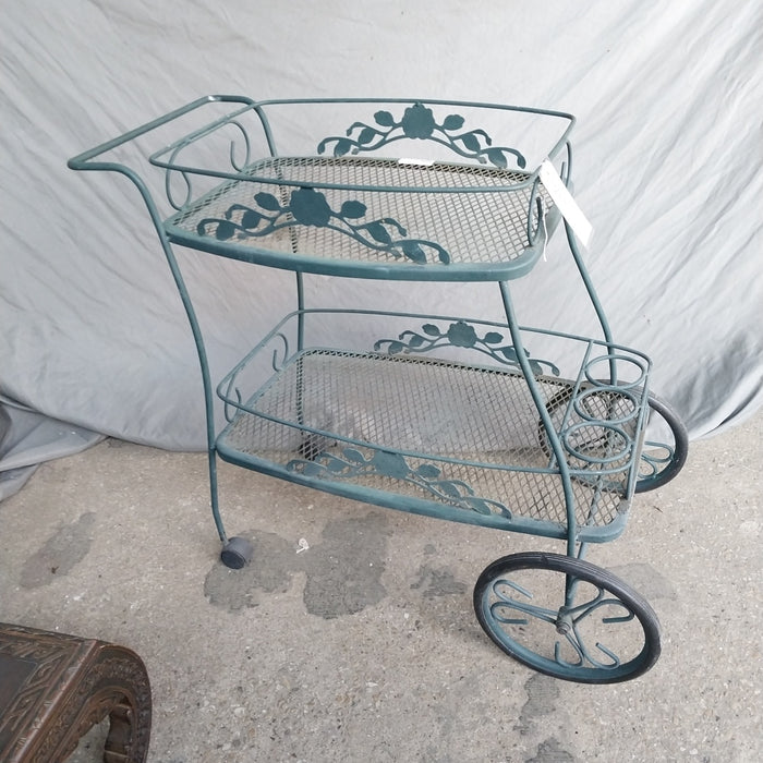 OUTDOOR GREEN BAR CART