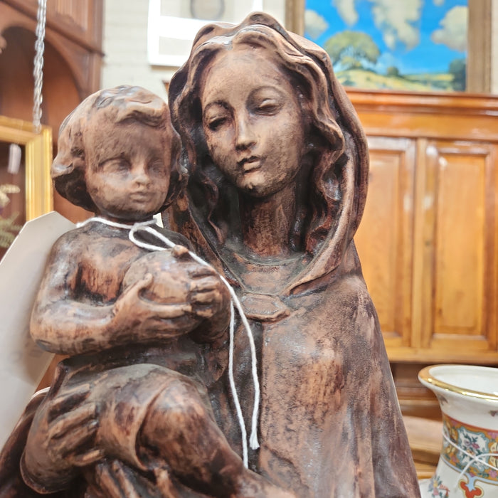 CARVED WOOD MARY AND JESUS STATUE