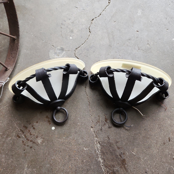PAIR OF SCONCES WITH GLASS SHADES