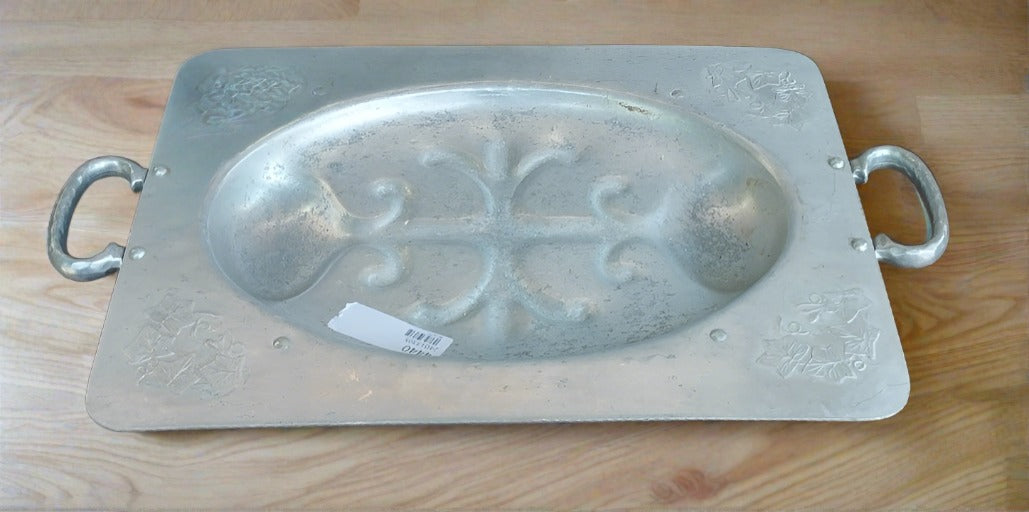 ALUMINUM MEAT TRAY WITH HANDLES