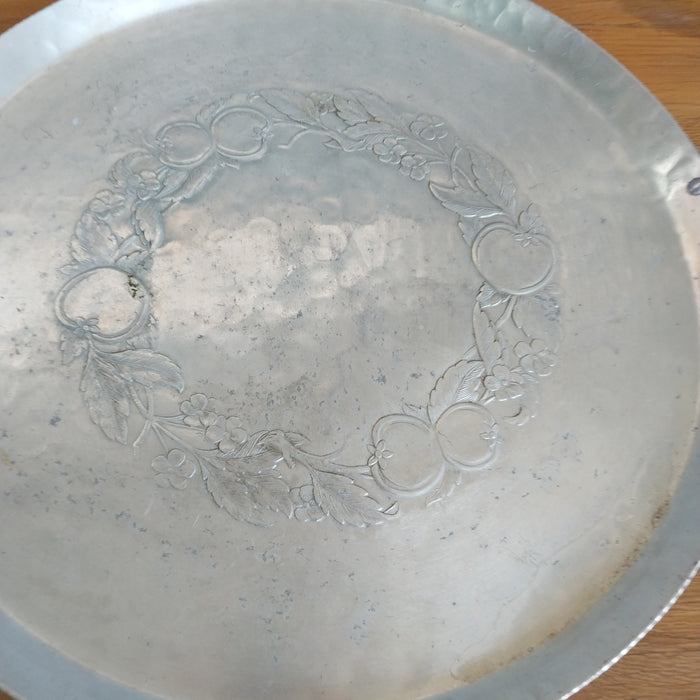LARGE ROUND ALUMINUM TRAY WITH HANDLES AND EMBOSSED FRUIT