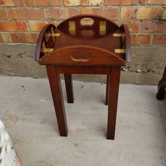 SMALL MAHOGANY STAND WITH FOLDING TOP