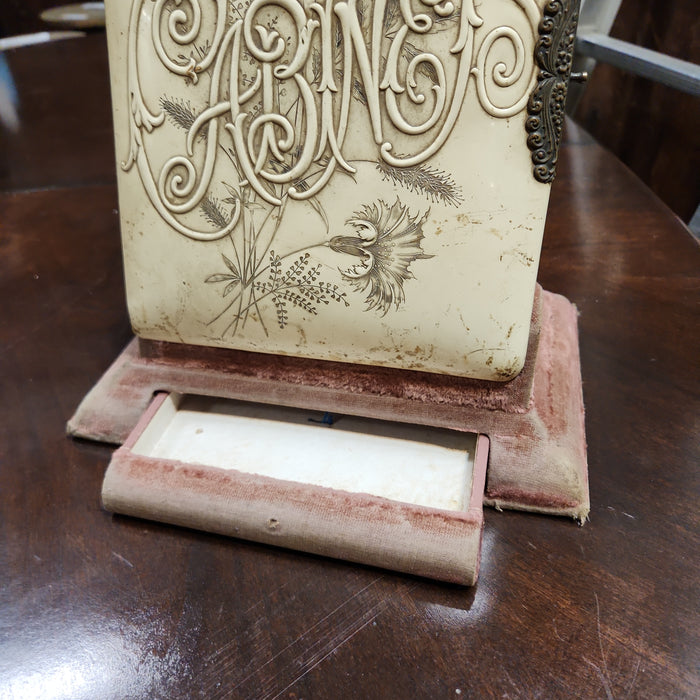 1880'S VICTORIAN PHOTO ALBUM WITH SMALL KEEPSAKE DRAWER