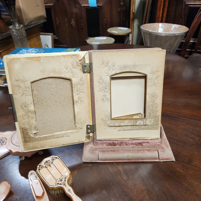 1880'S VICTORIAN PHOTO ALBUM WITH SMALL KEEPSAKE DRAWER