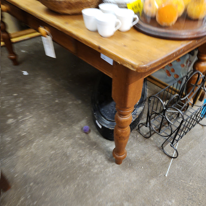 PEGGED PINE FARM TABLE WITH 2 DRAWERS