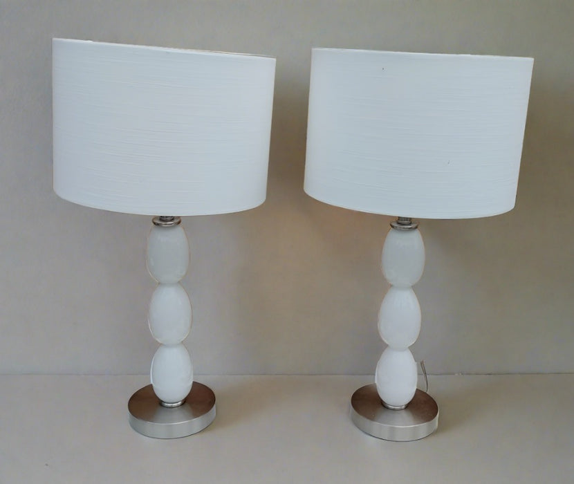 PAIR OF MODERN GLASS AND CHROME TABLE LAMPS