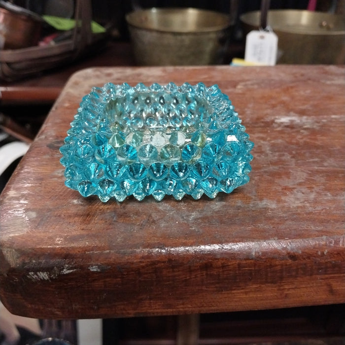 SMALL BLUE KNOBBY GLASS DISH