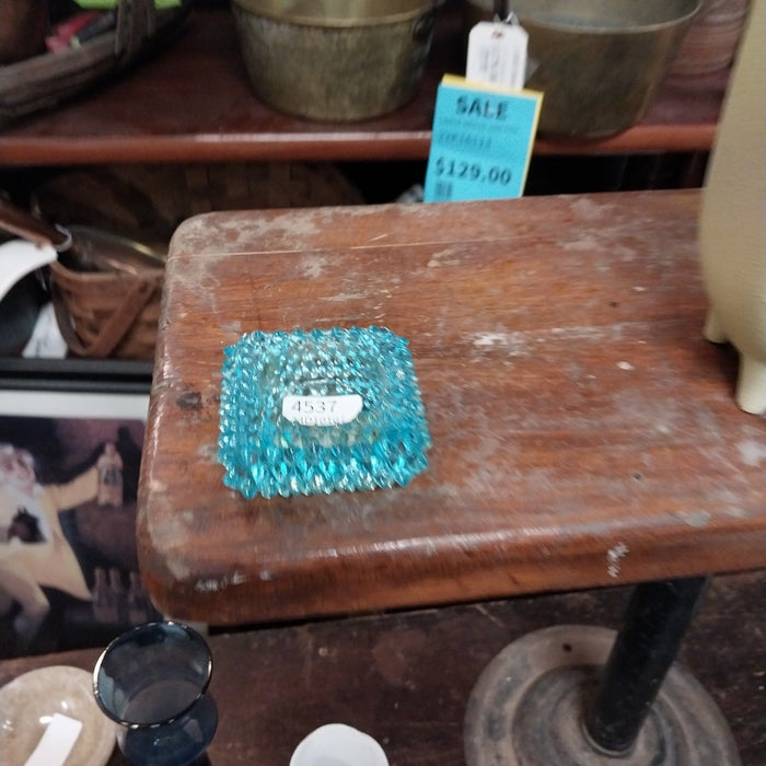 SMALL BLUE KNOBBY GLASS DISH