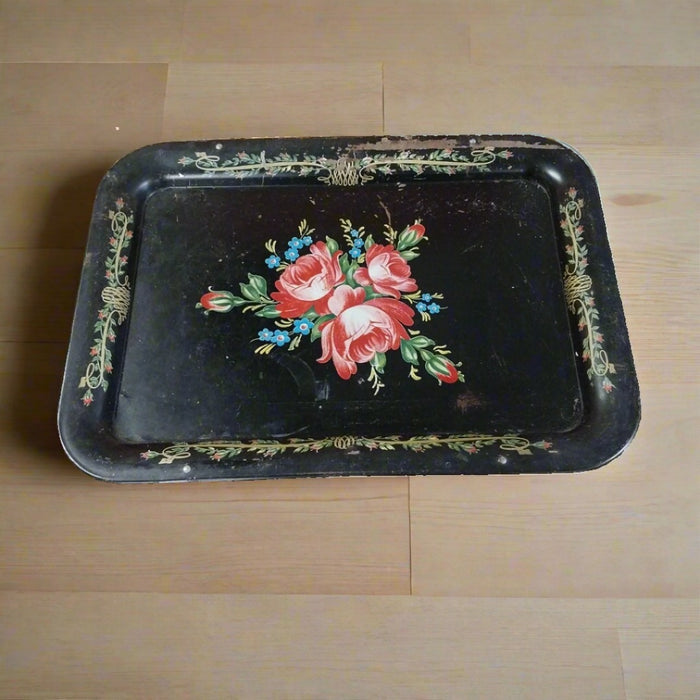 TRAY WITH ROSES