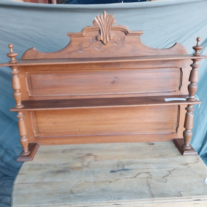 PINE WALL SHELF WITH CROWN