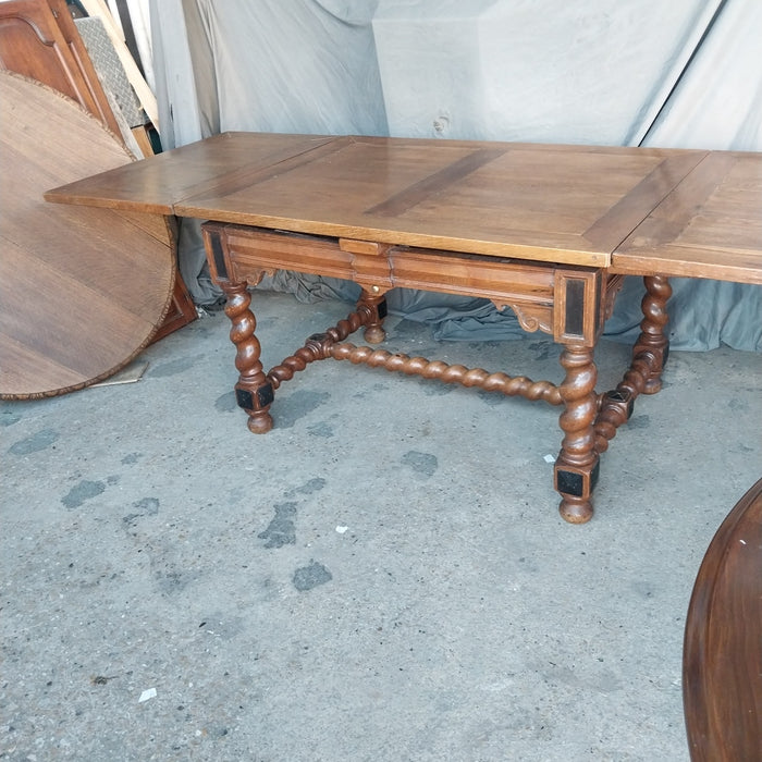 OAK BARLEY TWIST DRAW LEAF TABLE