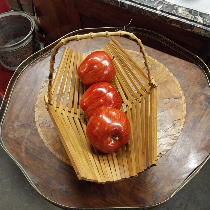 BAMBOO BASKET WITH HANDLE