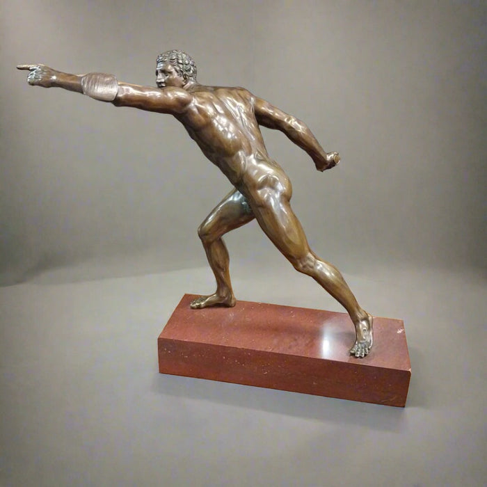 19TH CENTURY BRONZE CASTING OF A BORGHESE GLADIATOR