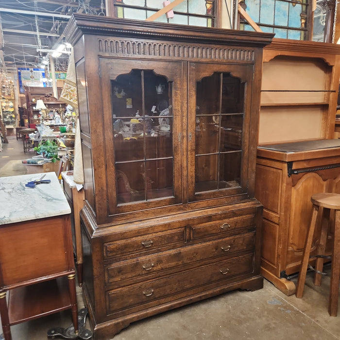 TUDOR DARK OAK BOOKCASE ON CHEST