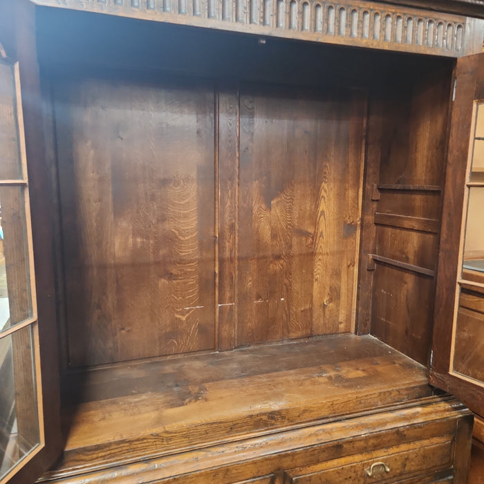 TUDOR DARK OAK BOOKCASE ON CHEST