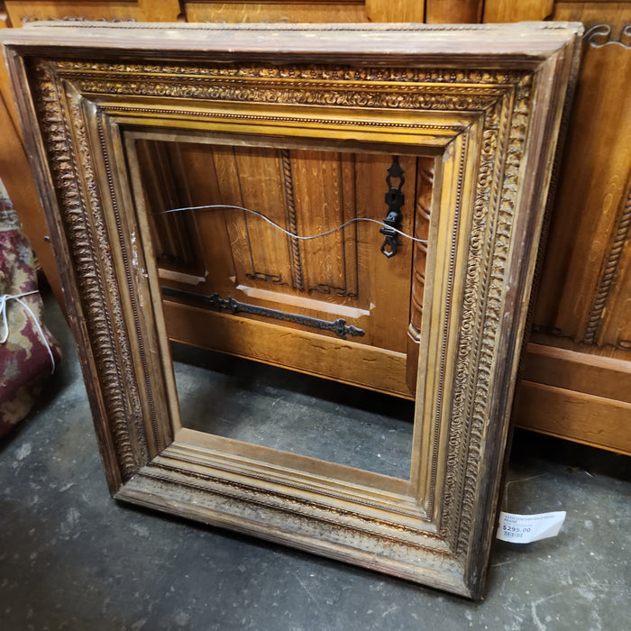 19TH CENTURY GOLD GESSO FRAME