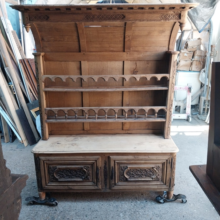 HOODED FRENCH RAW OAK PLATE RACK WITH CABINET