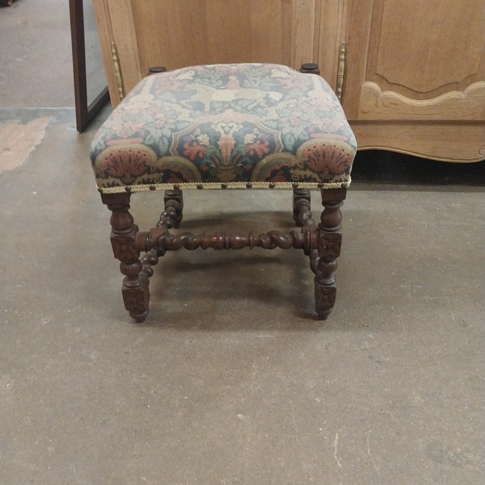 BARLEY TWIST VANITY STOOL