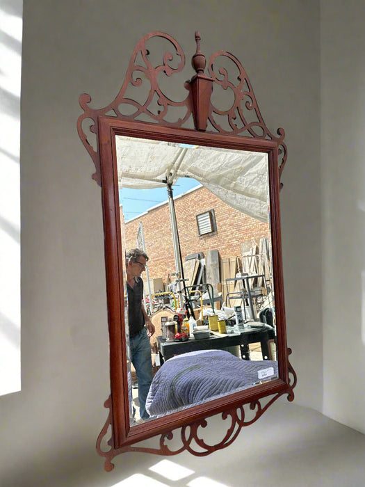 FEDERAL STYLE MIRROR WITH OPEN PEDIMENT