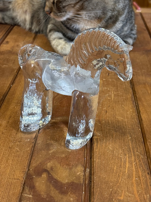 TROJAN HORSE GLASS STATUE