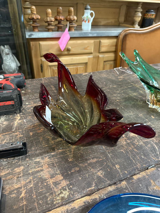 ART GLASS AMBERINA CENTER BOWL