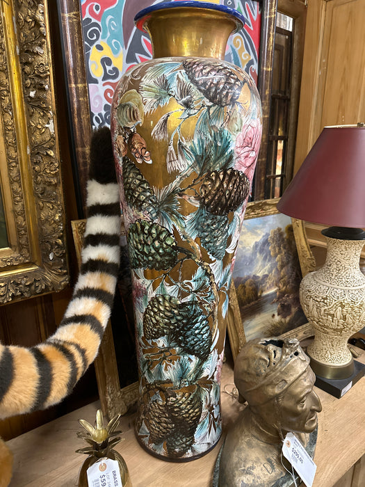 TALL ITALIAN VASE WITH PINECONES